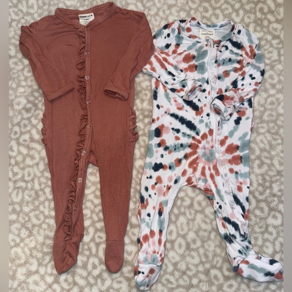 SPEARMINT LOVE Bamboo Ruffle Footies